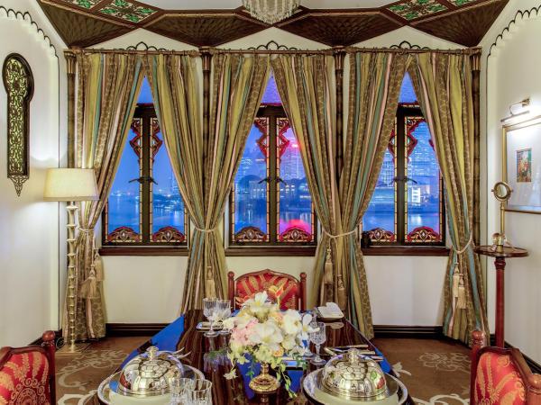 Fairmont Peace Hotel On the Bund : photo 3 de la chambre nine nations suite