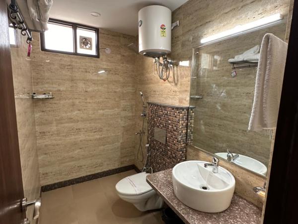 Lemon Green Residency - Hotel and Serviced Apartments : photo 5 de la chambre chambre double deluxe avec balcon