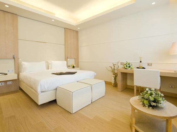 Marina Place Resort : photo 1 de la chambre chambre double avec bain turc