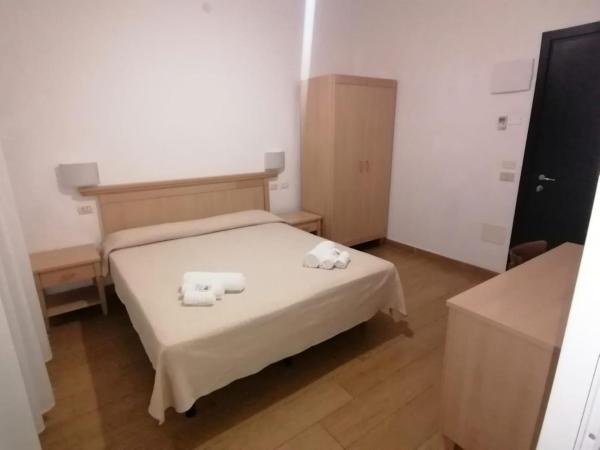 HOTEL VILLA SANTANNA : photo 2 de la chambre chambre double Économique