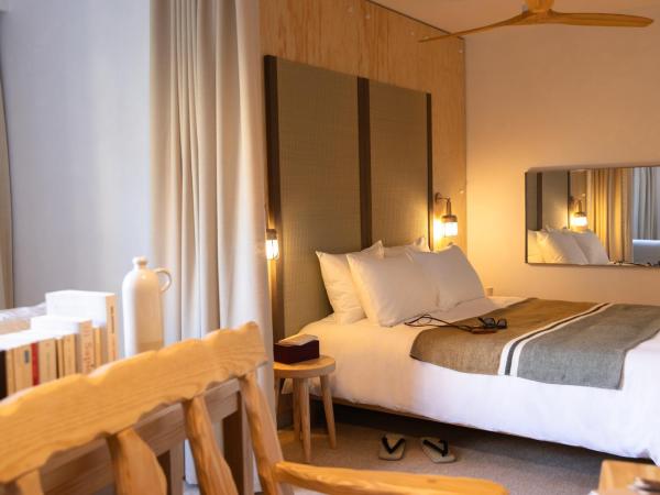 MOB HOTEL Cannes : photo 2 de la chambre suite with garden or loggia