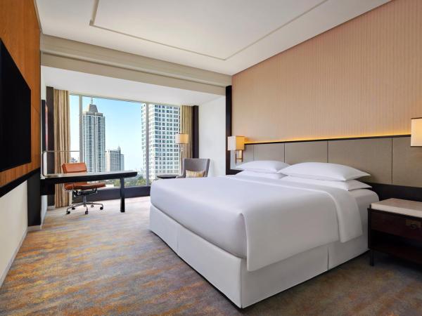 Sheraton Grand Jakarta Gandaria City Hotel : photo 1 de la chambre chambre lit king-size