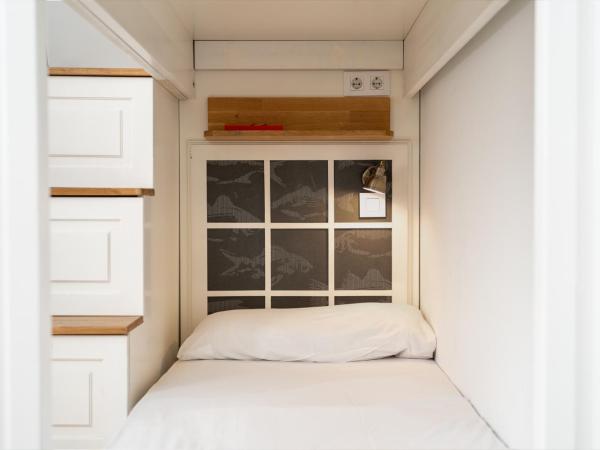 Casa Gracia : photo 6 de la chambre bed in 4-bed indoor female dormitory room
