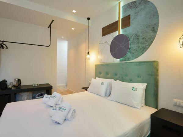 Urban Elephant Suites : photo 4 de la chambre chambre double avec balcon