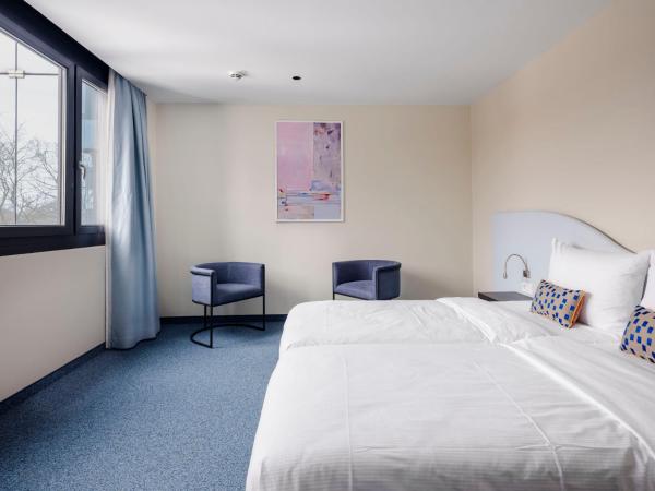 numa I Viktoria Apartments : photo 8 de la chambre extra large studio with kitchen and separate living area