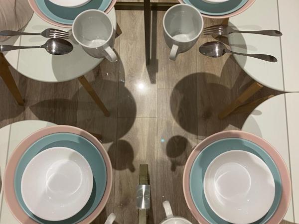 One Deluxe Bedroom Suite in Midtown : photo 1 de la chambre chambre lit queen-size deluxe