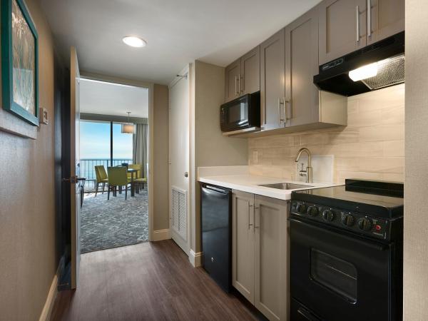 Breakers Resort Hotel : photo 2 de la chambre palms oceanfront one bedroom queen suite