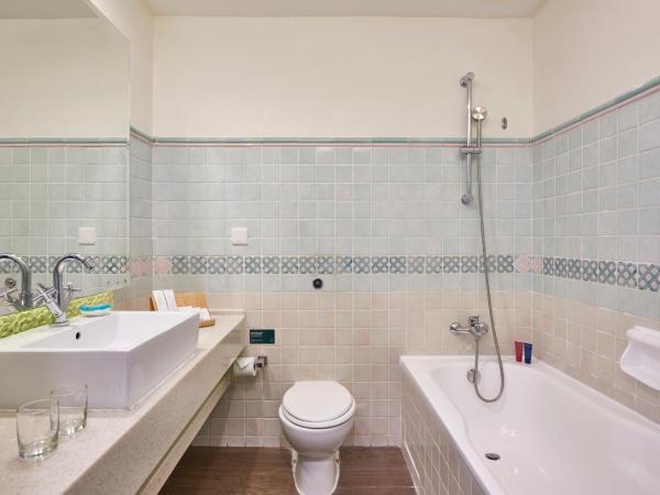 Village Hotel Albert Court by Far East Hospitality : photo 10 de la chambre chambre double ou lits jumeaux supérieure