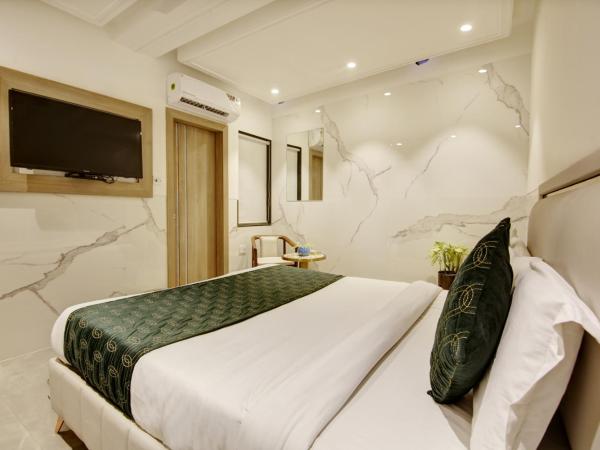Hotel International Inn by Star Group - Near Delhi Airport : photo 4 de la chambre petite chambre double