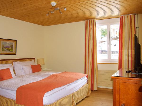 Hotel Silberhorn - Residences & Spa Wengen : photo 7 de la chambre suite avec balcon - vue sur la jungfrau