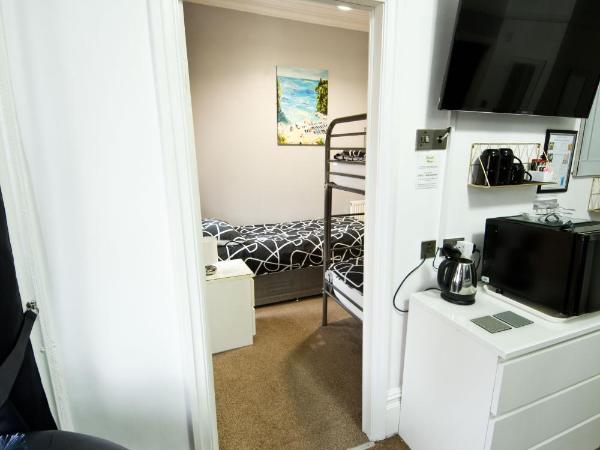 Rossall House , For Families & Couples : photo 4 de la chambre suite 2 chambres