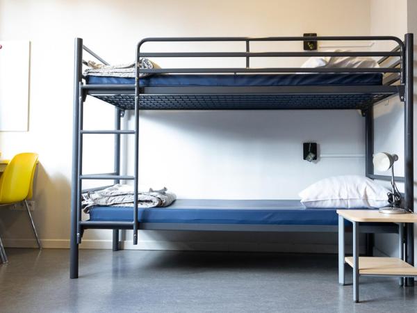 Hostel Van Gogh : photo 3 de la chambre lit simple dans dortoir pour hommes