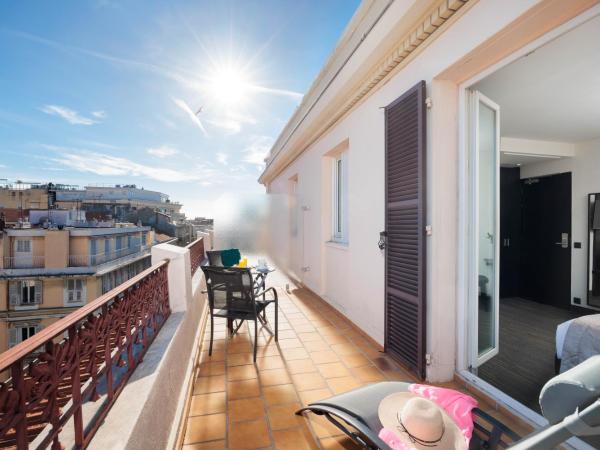 Best Western Plus Hôtel Massena Nice : photo 1 de la chambre chambre king de luxe avec terrasse