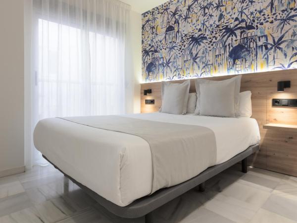 Hotel La Milagrosa : photo 2 de la chambre appartement avec terrasse