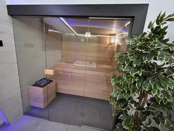 me and SPA : photo 2 de la chambre suite avec sauna