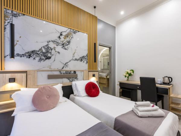 Hotel Bella Napoli : photo 7 de la chambre chambre double ou lits jumeaux