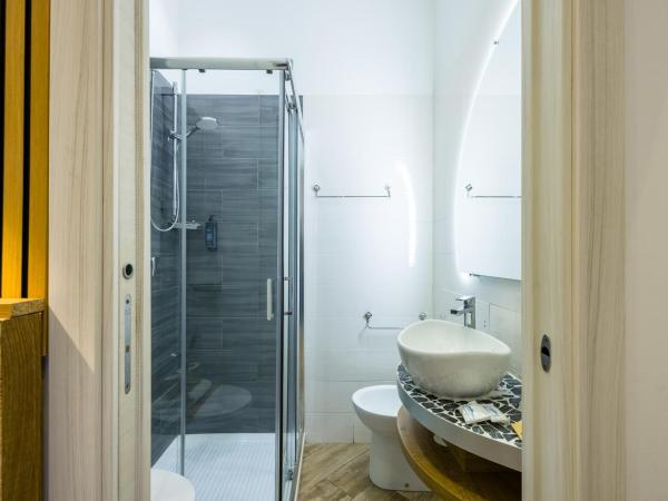 Hotel Bella Napoli : photo 8 de la chambre chambre double Économique