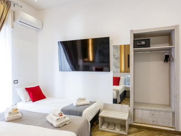 Hotel Bella Napoli : photo 9 de la chambre chambre triple