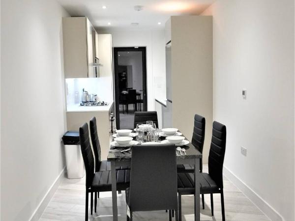 Queens Luxury Apartments Wembley Stadium - London : photo 7 de la chambre appartement 3 chambres