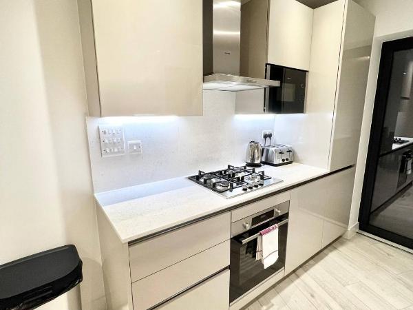 Queens Luxury Apartments Wembley Stadium - London : photo 9 de la chambre appartement 3 chambres