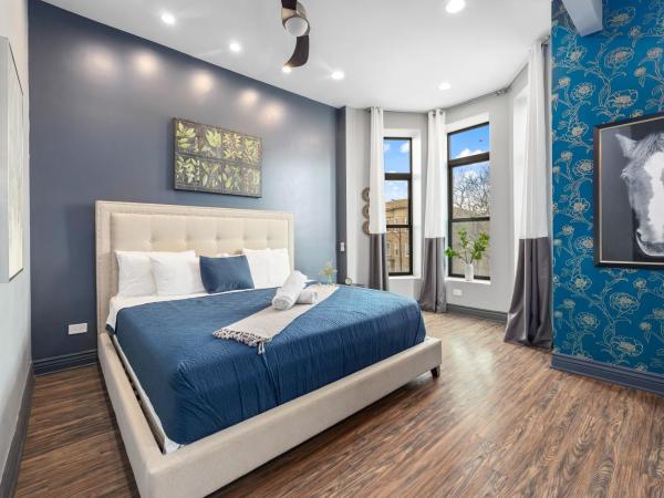 McCormick Place Guest House : photo 1 de la chambre chambre lit king-size