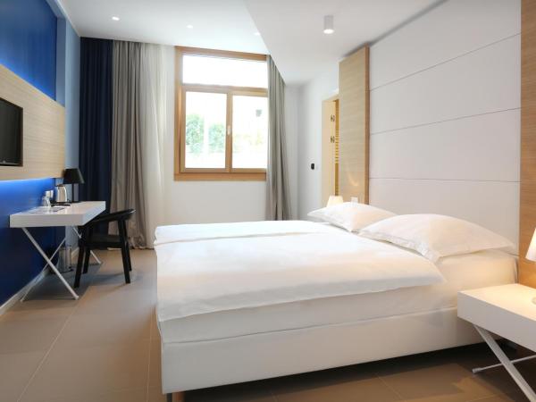 Guesthouse Villa Scalaria : photo 9 de la chambre chambre double deluxe