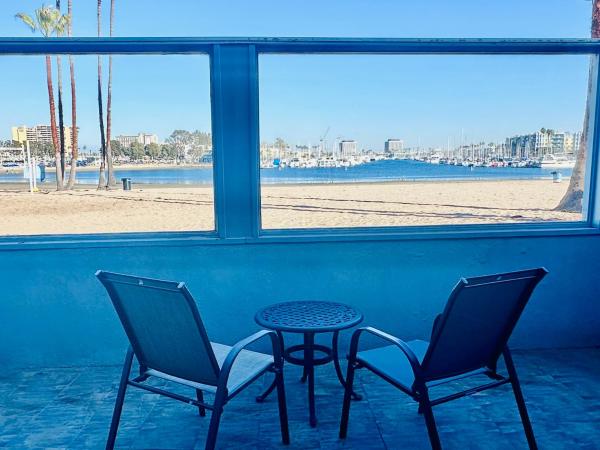 Foghorn Harbor Inn : photo 4 de la chambre chambre lit queen-size - vue sur mer