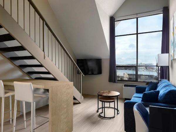 Huntingdon Hotel and Suites : photo 4 de la chambre chambre triple confort