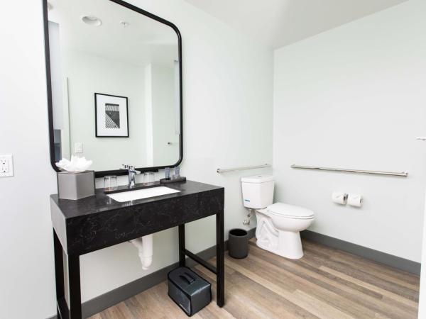 The Darwin Hotel : photo 4 de la chambre chambre lit king-size - accessible aux personnes à mobilité réduite