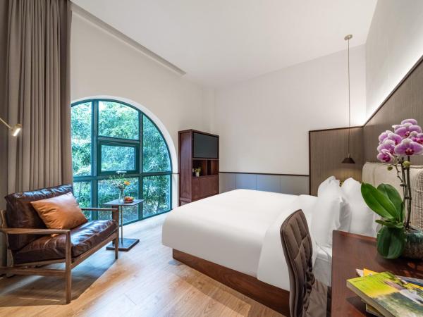 Wuyu Hotel, Jinyun Mountain Store, Southwest University : photo 3 de la chambre chambre lit king-size - vue sur montagne