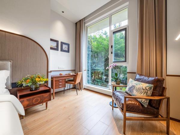 Wuyu Hotel, Jinyun Mountain Store, Southwest University : photo 3 de la chambre chambre lit queen-size - vue sur jardin