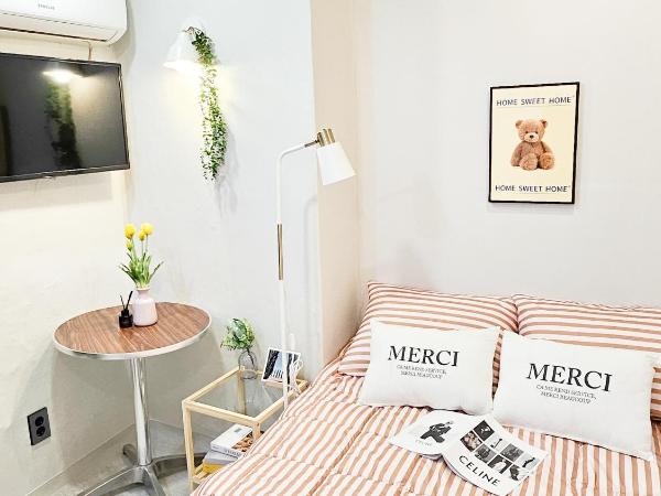 Miju Hostel : photo 6 de la chambre chambre double avec salle de bains privative