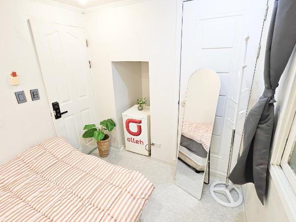 Miju Hostel : photo 8 de la chambre chambre double avec salle de bains privative