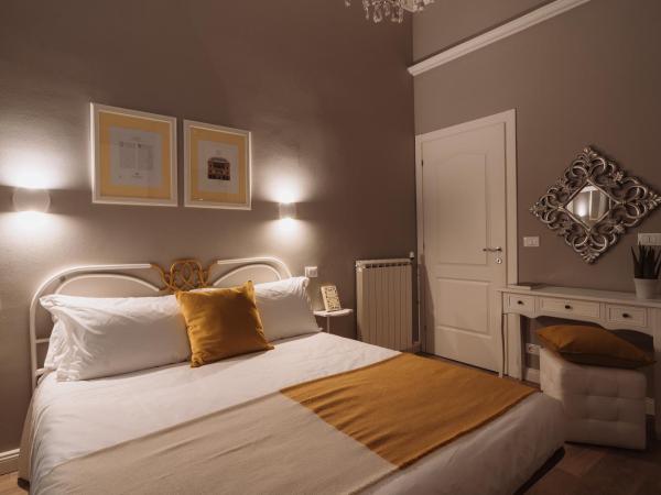 Rooms Genova dei Rolli : photo 7 de la chambre chambre double avec salle de bains privative