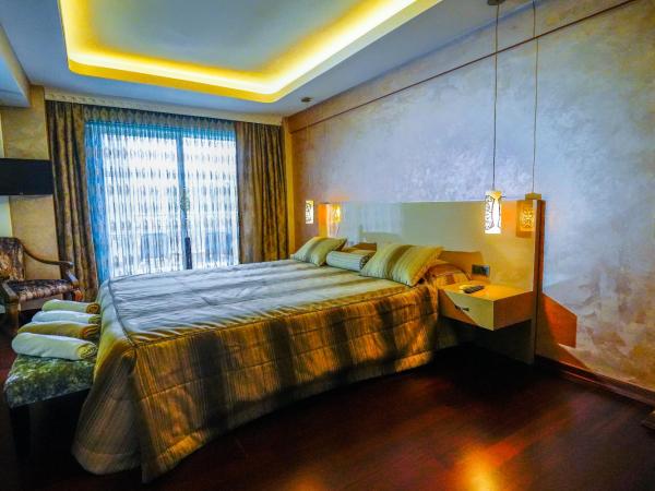 Prime Beach Hotel Ex Ideal Prime Beach : photo 2 de la chambre suite junior - vue sur mer