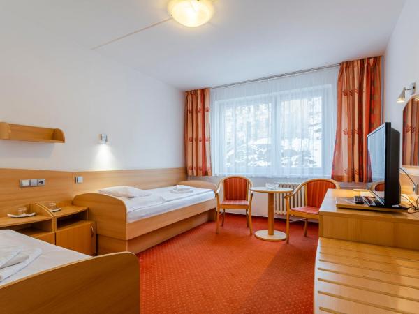 Complex Curie : photo 2 de la chambre chambre lits jumeaux