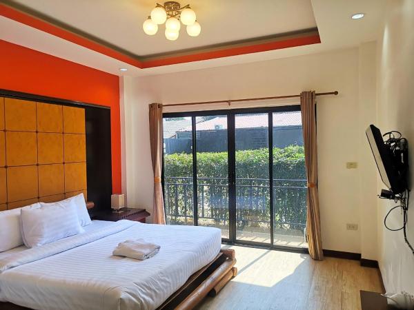 Kan Home Hotel : photo 1 de la chambre chambre double avec balcon