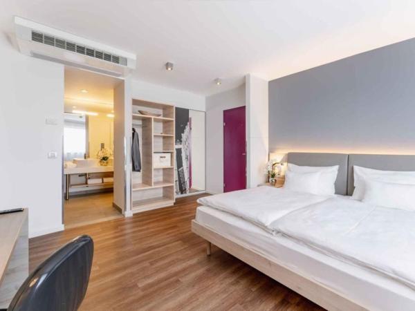 PLAZA INN Wien Gasometer : photo 7 de la chambre chambre familiale