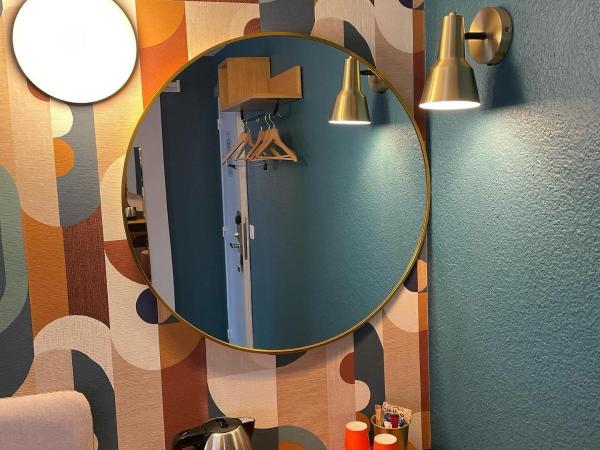 Hotel Arc-En-Ciel Colmar Contact Hotel : photo 3 de la chambre chambre lit queen-size deluxe