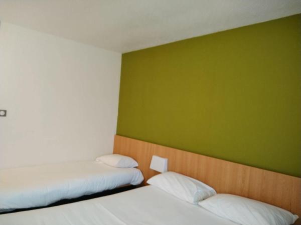 Hotel Inn Design Montluçon : photo 8 de la chambre chambre triple standard