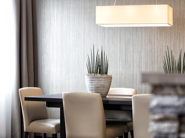 Wyndham Grand Salzburg Conference Centre : photo 5 de la chambre grande suite exécutive et chambre classe affaires exécutive