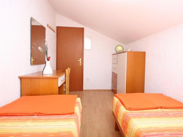 Apartments and Rooms Vesna Novalja : photo 2 de la chambre appartement 3 chambres