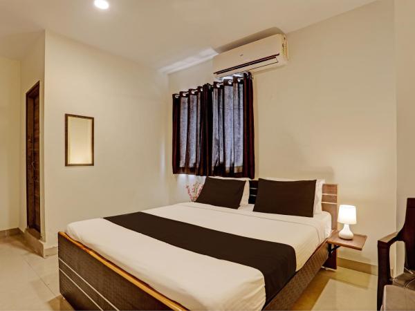Super Capital O Hotel Saharsh Grand Near Shilparamam : photo 1 de la chambre chambre triple classique