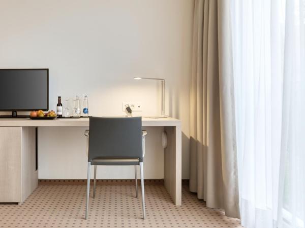 Hotel Eastside (free parking garage) : photo 2 de la chambre chambre double avec parking gratuit