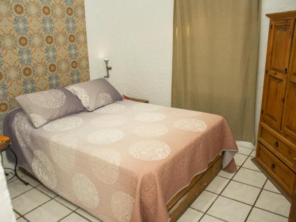 Hotel Media Luna : photo 7 de la chambre chambre double