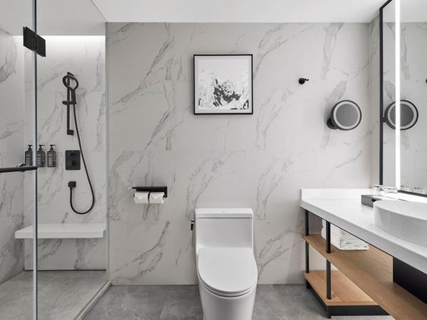 Sheraton Chengdu Lido Hotel : photo 6 de la chambre chambre lit king-size supérieure