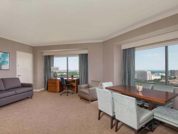The Westin Dallas Park Central : photo 4 de la chambre executive one-bedroom suite - connecting rooms