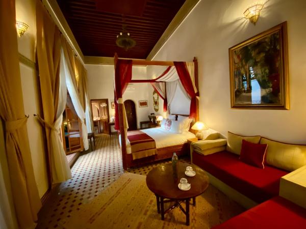 Riad Zamane & Spa Fès : photo 6 de la chambre suite royale - tarbe