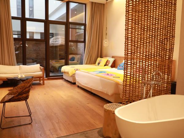 Shanghai Pudong Airport Moonlo Hotel - Pet Friendly : photo 8 de la chambre suite familiale deluxe