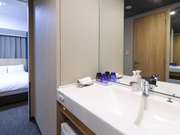 Dormy Inn Ueno Okachimachi : photo 3 de la chambre chambre double avec petit lit double - non-fumeurs